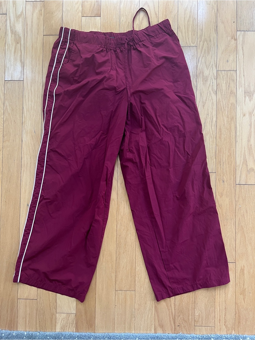 wild fable women’s track Pants with White Side Piping